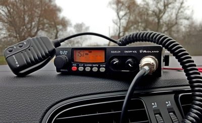 Автомобильные радиостанции для дальнобойщиков: надежная связь на дороге