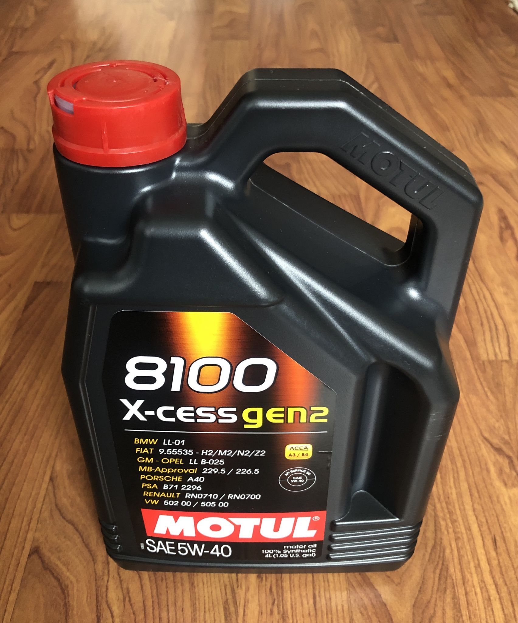 Почему масло Motul 5W40 — это ваш лучший выбор для двигателя